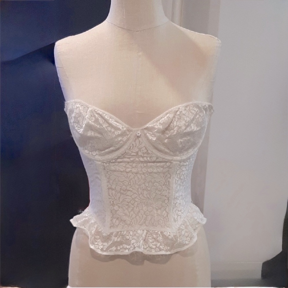 ⭐️ Elegant Lace Bustier Corset Lingerie